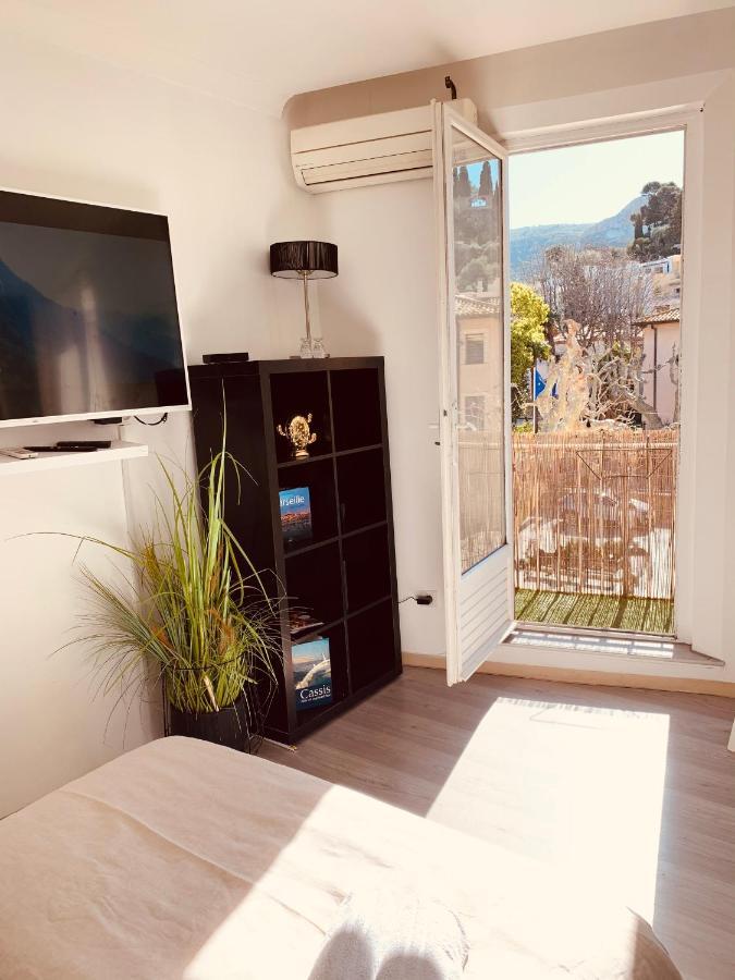 Au Coeur Du Village Joli Studio Cassis Exterior photo